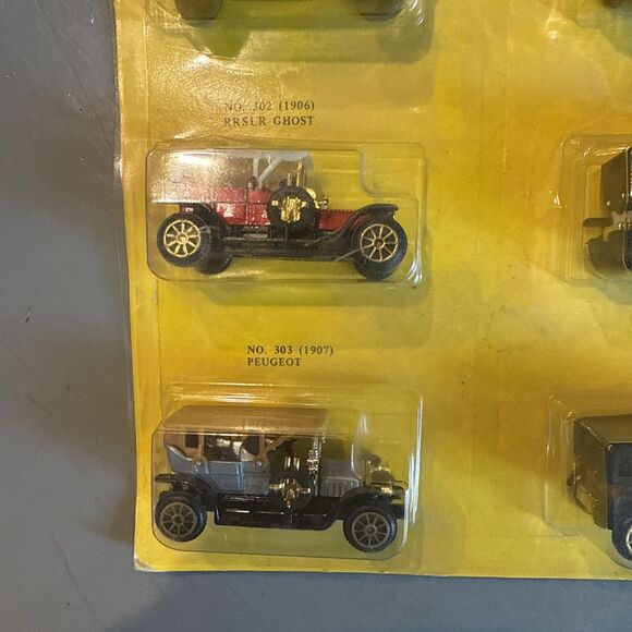 Reader’s Diegest Collector’s Set Of Six Classic Miniature Cars - Picture 5 of 7